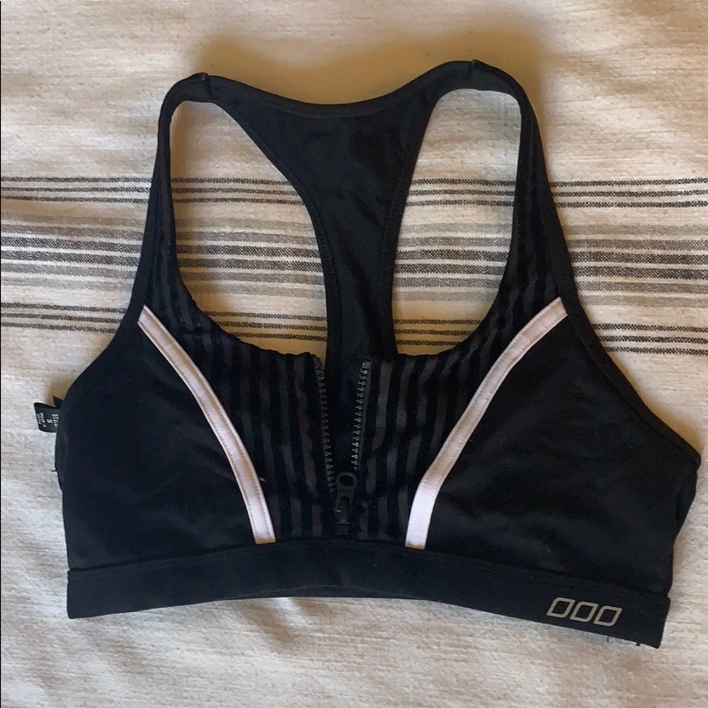 Lorna Jane sports bra